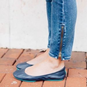Navy blue Tieks